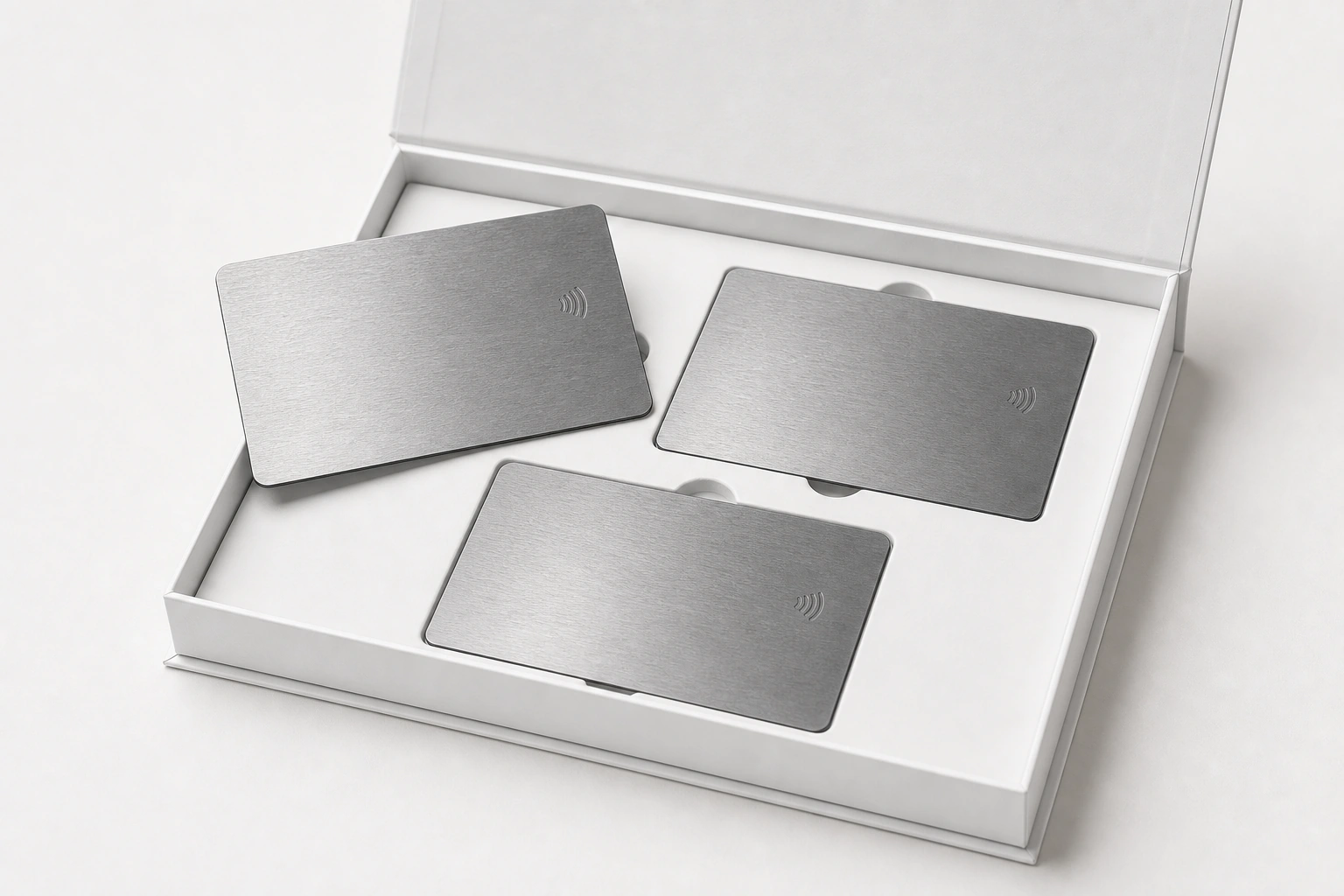 Metal pass sample kit and presentation box