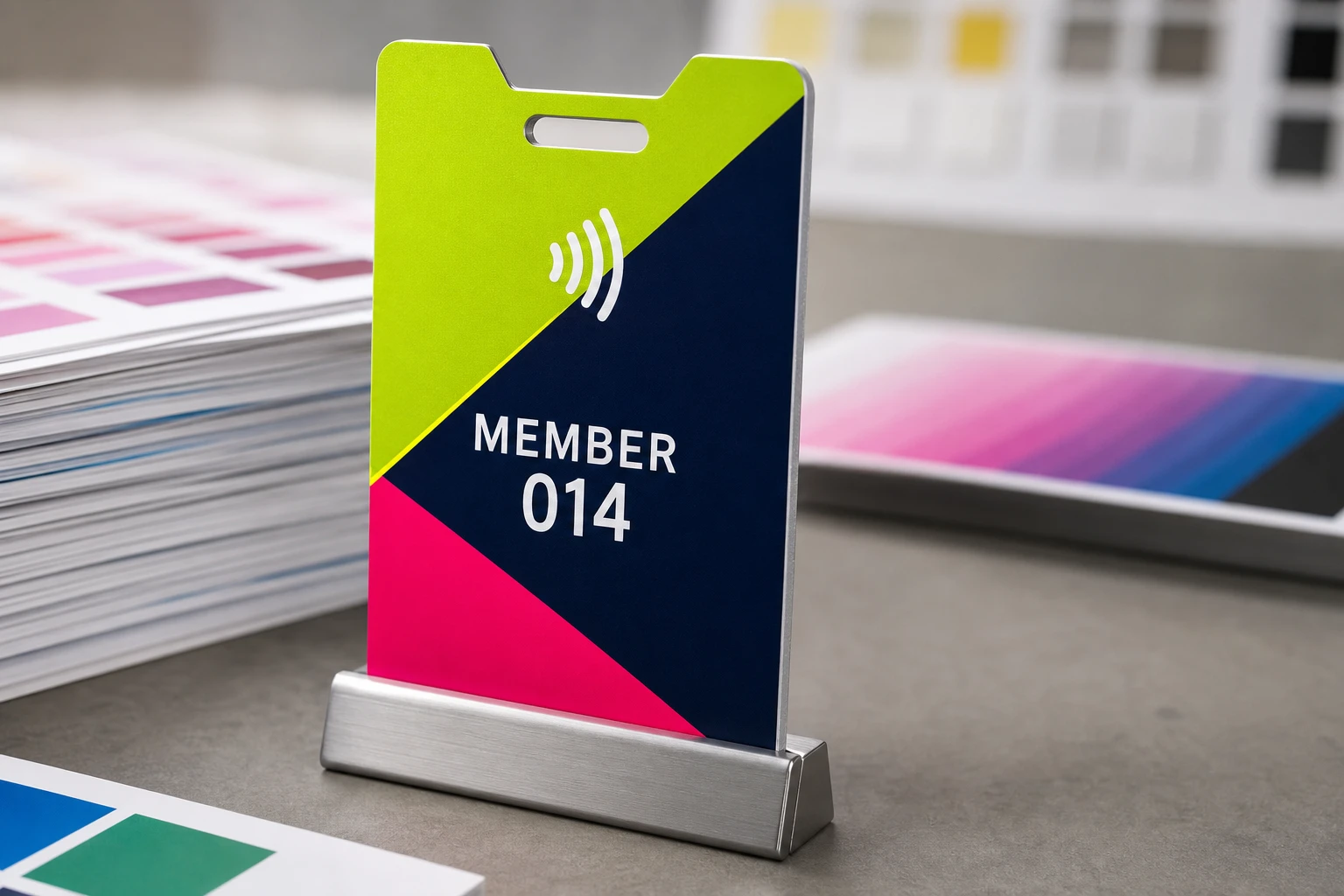 Vertical full-colour metal RFID member pass